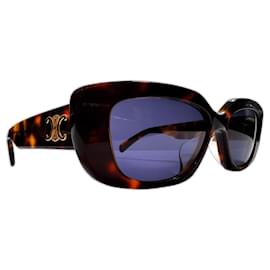 Céline Triomphe Brown Tortoise Rectangle Sunglasses - CL40216U 53A