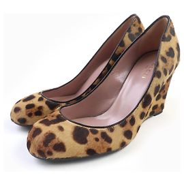 Gucci Interlocking G Harako Keilpumps