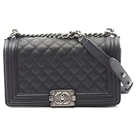 Borsa a Spalla Boy di Chanel in Pelle di Vitello Grana