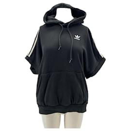 Adidas Schwarzer Kurzarm-Sweater