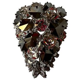 Balenciaga limitierte Neuauflage Metallbrosche
