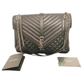 Saint Laurent Borsa a Spalla Ysl Grande Triquilt Envelope in Pelle Grana
