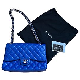 Chanel Timeless Jumbo 30 aus blauem Lammleder