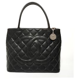 Chanel Reissue Tote Bag in Black Grained Calfskin