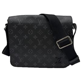 Borsa a Spalla District PM Monogram Eclipse di Louis Vuitton