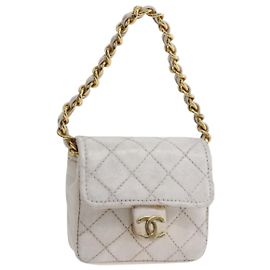 CHANEL Minimini Matelassé 7 Pouch Pelle Bianco Oro CC Auth LNZ849