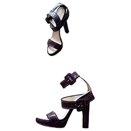 Tacchi a piattaforma in pelle viola con cinturini Dsquared2