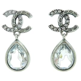Orecchini a goccia in metallo argento e cristallo Chanel
