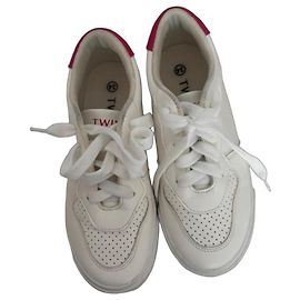 Autre Marque Scarpe da ginnastica bianche con dettagli fucsia