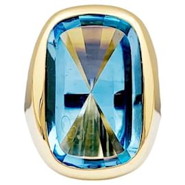 Anello in oro giallo e topazio - Autre Marque