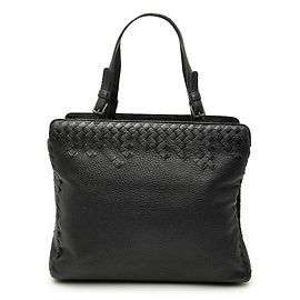 Bottega Veneta Tote Intrecciato in Pelle di Vitello Grana Nera