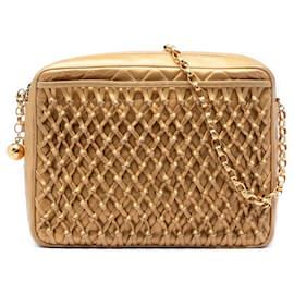 Borsa a tracolla in pelle di agnello intrecciata metallica dorata Chanel