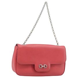 Bolso de hombro de cuero Gancini Chain de Salvatore Ferragamo, rosa, plata auténtica AMZ563A