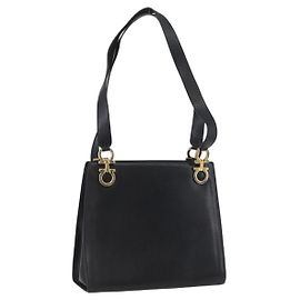 Borsa a Spalla Gancini in Pelle Nera e Oro Auth AMZ436 di Salvatore Ferragamo