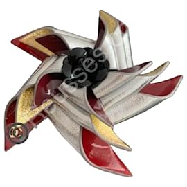 Broche Chanel Camelia en Plata