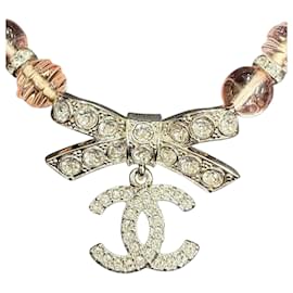 Collana choker in strass con nastro Coco Mark B23S modello 2023 di Chanel