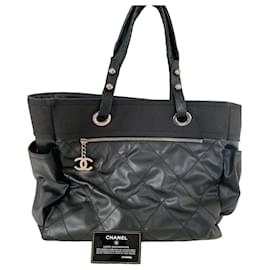 Borsa a mano Chanel Paris Biarritz in pelle nera