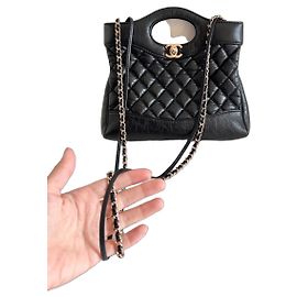 Mini borsa 31 della collezione primavera-estate 24S di Chanel