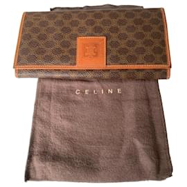 Carteira Céline Triomphe Marrom de Couro