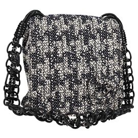 CHANEL Ketten-Schultertasche Tweed Schwarz Silber CC Auth 131083SM