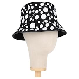 LOUIS VUITTON Cappello Infinity Reversibile LVxYK Nero M7072S Auth 138968SAM - Louis Vuitton