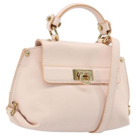 Borsa a mano in pelle Gancini Salvatore Ferragamo 2 in 1 Rosa Oro Auth AMZ564A
