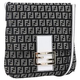 Bolsa de ombro Mamma em lona Zucchino FENDI marrom dourado Auth 130807V