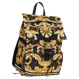 FENDI Zucca Canvas FENDACE Versace Kooperation Rucksack Schwarz Auth BA2349SAM