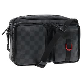 LOUIS VUITTON Utility Messenger Schultertasche Damier Grafitte M40280 Auth 94640SM