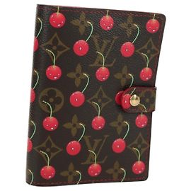 LOUIS VUITTON Monogram Cherry Agenda PM Day Cover Red R21023 LV Auth YKZ480SM