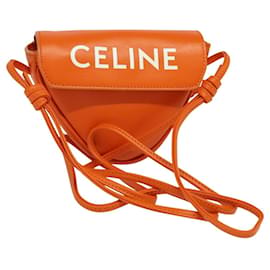 Céline Borsa a Spalla Triangolare in Pelle Arancione Auth MY058M