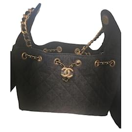Borsa a mano Chanel 25 Small in denim nero