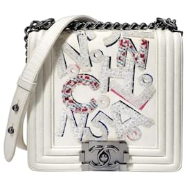 Borsa Boy piccola in pelle di agnello Graffiti edizione limitata 14S di Chanel