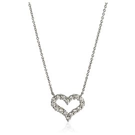 Colgante de corazón de diamante en platino Tiffany & Co.