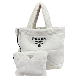 Prada gesteppte Lammfell-Tote