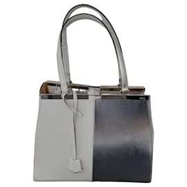 Borsa Fendi in pelle bianca e argento modello 3jours