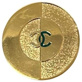 Chanel CC logo brooch gold tone metal