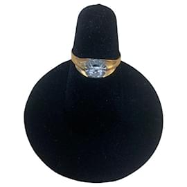 Autre Marque Kleiner Ring aus 18K Gelbgold und Platin