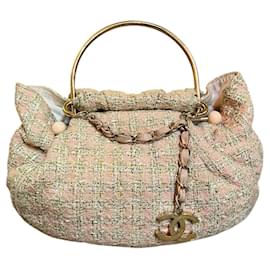 Bolso de tweed Chanel rosa y verde 2005