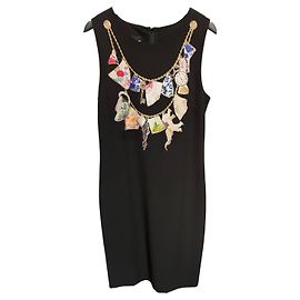Abito senza maniche nero Boutique Moschino con stampa trompe l'œil collana
