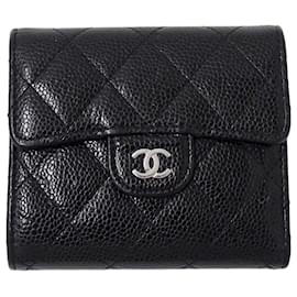 Portafoglio bi-fold classico matelassé per donne Chanel