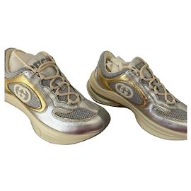 Sneakers Gucci in pelle e rete argentate e dorate