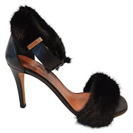 Céline Sandali con tacco Celine in pelle e pelliccia di visone nera