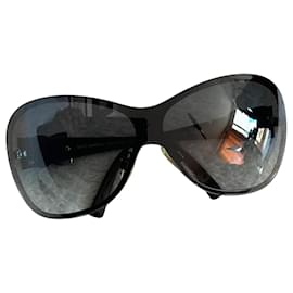 Dolce & Gabbana DG 2033 Sonnenbrille Schwarz Acetat Oversize