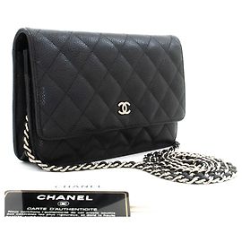 CHANEL Portafoglio con catena in pelle di vitello grana nera