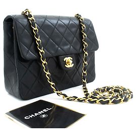 CHANEL Mini Quadrat Kleine Ketten-Schultertasche Schwarz Lamm