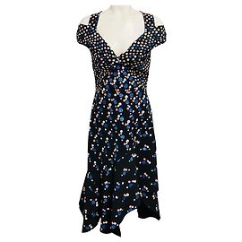 Vestido de cóctel midi asimétrico de hombros fríos con estampado de puntos multicolores de Peter Pilotto