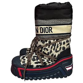 Botas de nieve con estampado de leopardo Dior elegantes Talla 37-38 de segunda mano