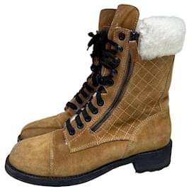 Botas de combate de ante marrón CHANEL 2012 Talla 38.5 de segunda mano