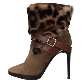 Botines de tacón chic de ante y trim de piel sintética Burberry Talla 38.5  Usado